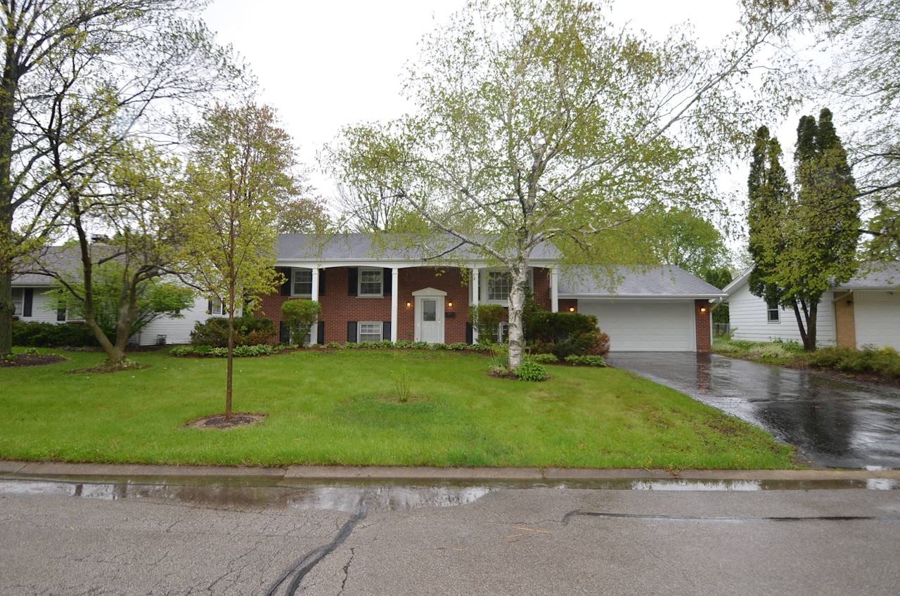 401 Longview Dr 4 Beds Apartment for Rent