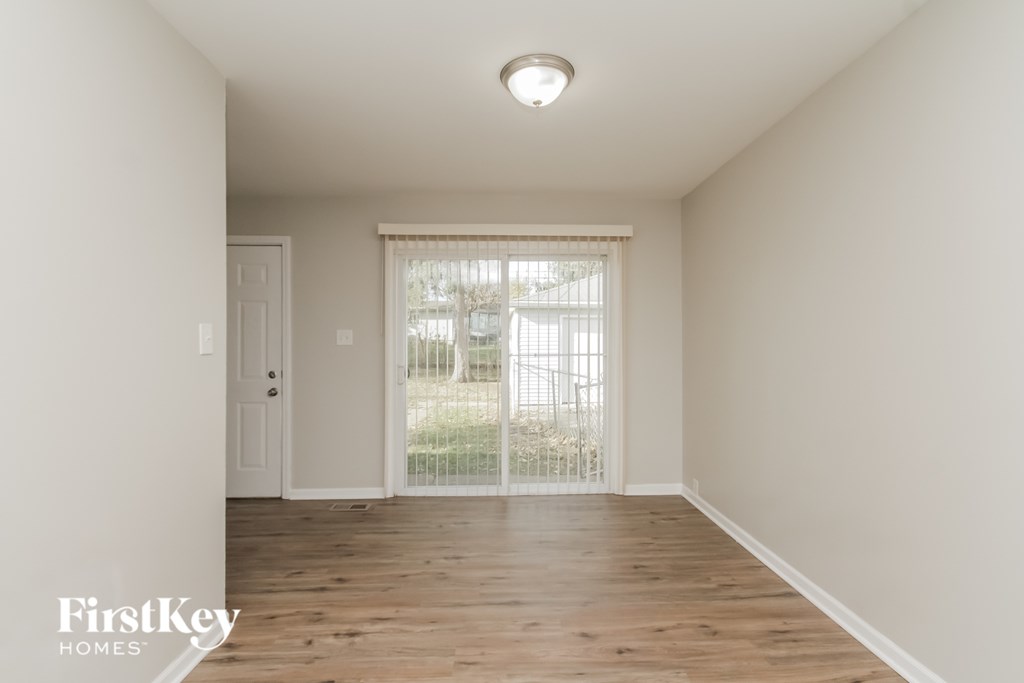 408 Dalhart Ave 2 Beds House for Rent - Photo Gallery 6