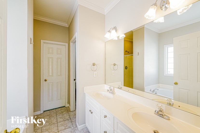 417 Waterford Dr 4 Beds House for Rent - Photo Gallery 14