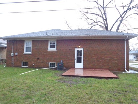 417 Warren St 2 Beds Apartment for Rent