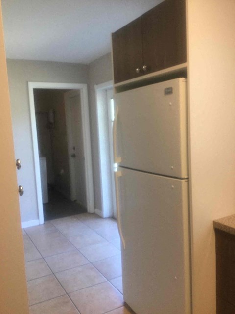 418 SW 15 Ave 4 Beds Apartment for Rent