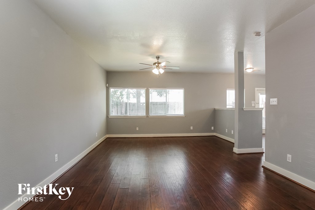 419 Laurel Sage Dr 3 Beds House for Rent - Photo Gallery 3