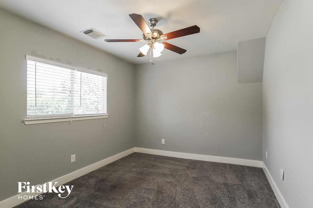 419 Laurel Sage Dr 3 Beds House for Rent - Photo Gallery 11