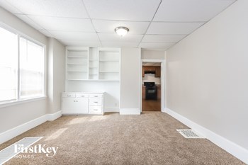 422 North Ave 3 Beds House for Rent - Photo Gallery 5
