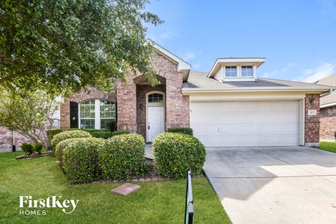 423 Hackberry Dr 3 Beds Apartment for Rent