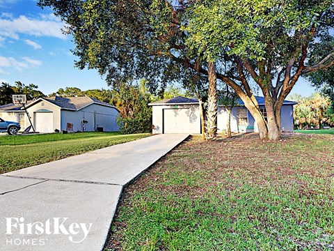 435 Clay Street 4 Beds Apartment for Rent