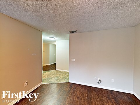 435 Clay Street 4 Beds Apartment for Rent
