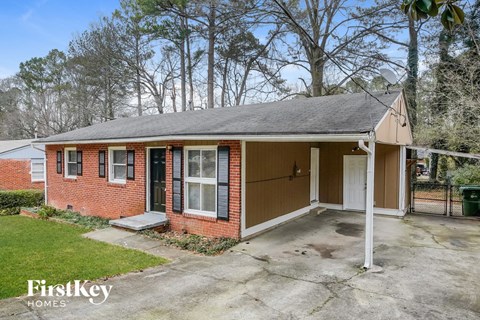 443 Fairlock Ln NW 3 Beds Apartment for Rent