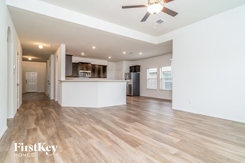 446 Stuart Lane 5 Beds House for Rent - Photo Gallery 4