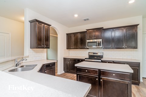 446 Stuart Lane 5 Beds House for Rent - Photo Gallery 7