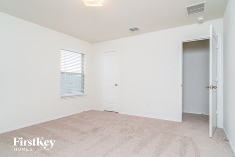 446 Stuart Lane 5 Beds House for Rent - Photo Gallery 13