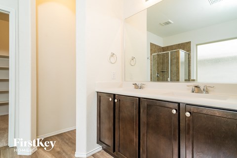 446 Stuart Lane 5 Beds House for Rent - Photo Gallery 14