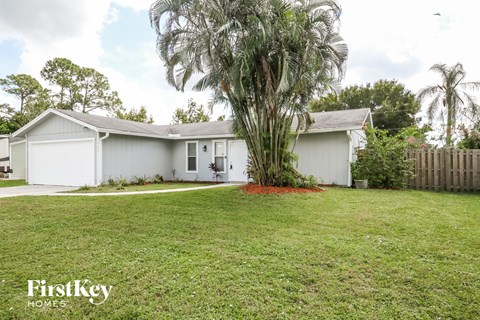462 SE Streamlet Ave 3 Beds Apartment for Rent