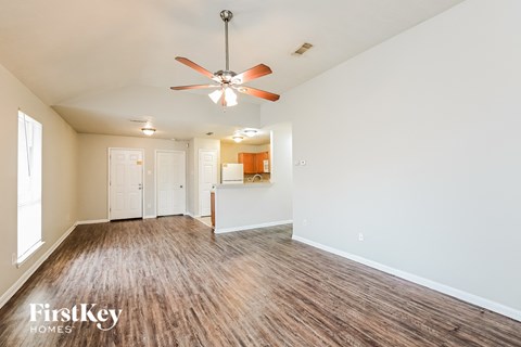 507 Richcrest Drive 3 Beds Apartment for Rent