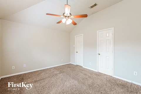 507 Richcrest Drive 3 Beds Apartment for Rent