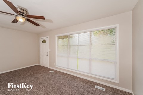 508 26Th Ave Ne 3 Beds Apartment for Rent