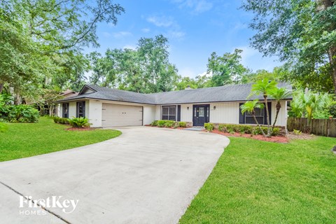 520 Whispering Oak Ln 4 Beds Apartment for Rent