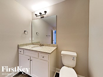 533 Harris Street 4 Beds House for Rent - Photo Gallery 8