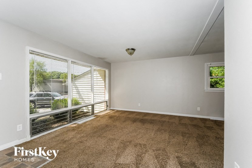 535 Saint Anthony Ln 3 Beds House for Rent - Photo Gallery 4