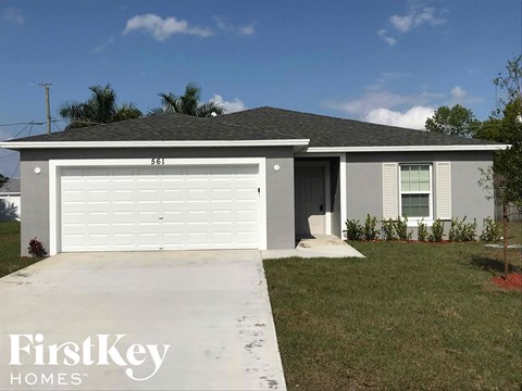 561 SE Brookside Ter 4 Beds Apartment for Rent