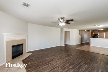 602 Regal Hollow Lane 4 Beds House for Rent - Photo Gallery 3