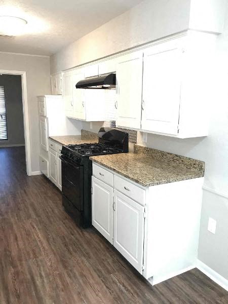 606 E Center St 3 Beds Apartment for Rent