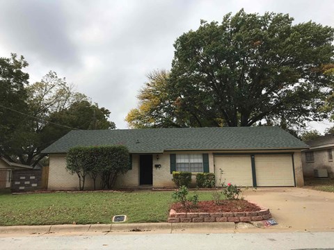 612 Mesa Drive 3 Beds Apartment for Rent
