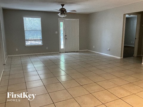 614 Huey St 3 Beds Apartment for Rent