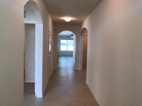 620 SE 1St Place 4 Beds Apartment for Rent