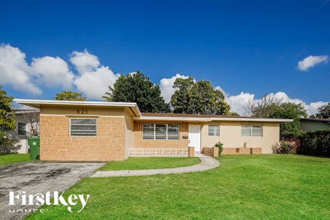 621 SW 69Th Ter 4 Beds Apartment for Rent