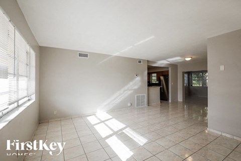 621 SW 69Th Ter 4 Beds Apartment for Rent