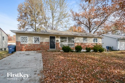 623 Holiday Ave 3 Beds Apartment for Rent