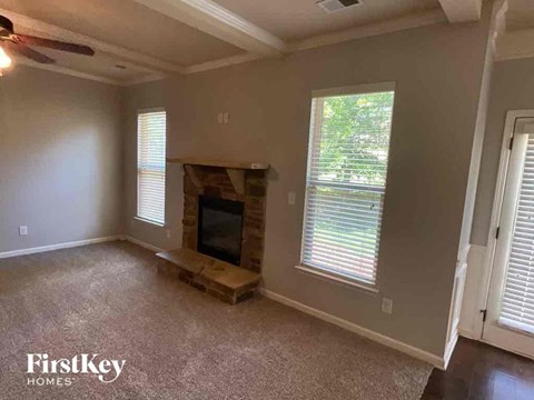 624 Parkside Place Dr 4 Beds Apartment for Rent