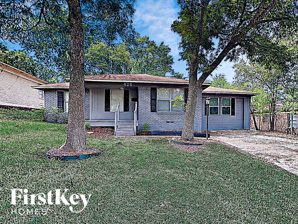 626 WARREN St 4 Beds House for Rent - Photo Gallery 1