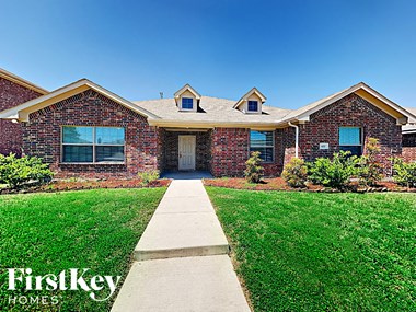 631 Halley Ln 4 Beds Apartment for Rent