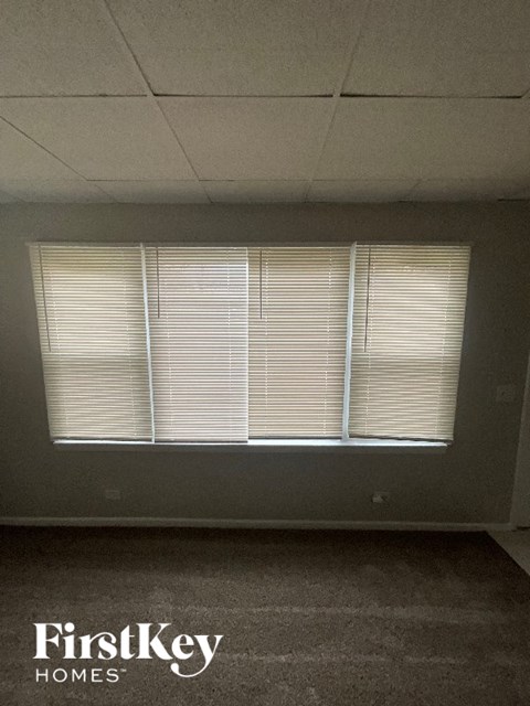 639 N Martha St 3 Beds Apartment for Rent