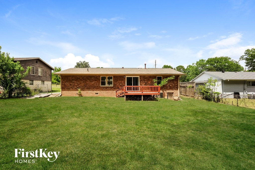 642 Roxbury Drive 3 Beds House for Rent - Photo Gallery 9