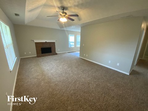 655 Pebble Blvd 3 Beds Apartment for Rent