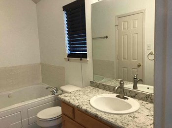 674 Sunflower Trl 3 Beds House for Rent - Photo Gallery 14