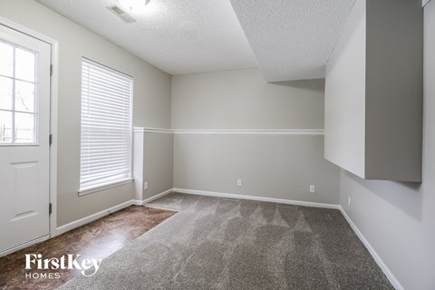 706 E 15Th St 3 Beds Apartment for Rent