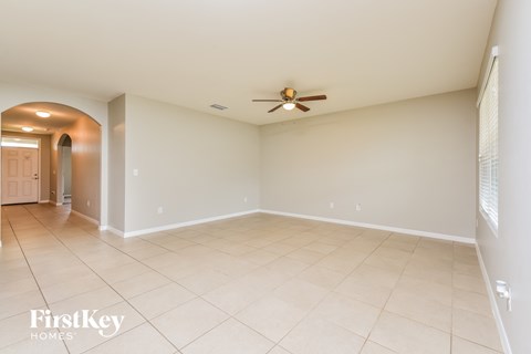 714 SW 12Th Street 3 Beds Apartment for Rent