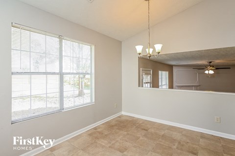 715 Ashley Ln 3 Beds Apartment for Rent