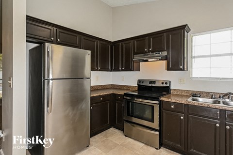 715 Ashley Ln 3 Beds Apartment for Rent
