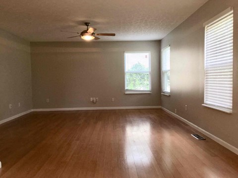 744 Thornton Drive 3 Beds Apartment for Rent