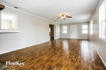 745 OAKWOOD AVENUE 3 Beds House for Rent - Photo Gallery 3