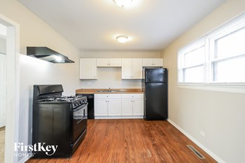 760 Larkdale Row 3 Beds House for Rent - Photo Gallery 4