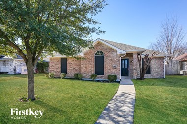 805 Shadybrook Lane 3 Beds Apartment for Rent