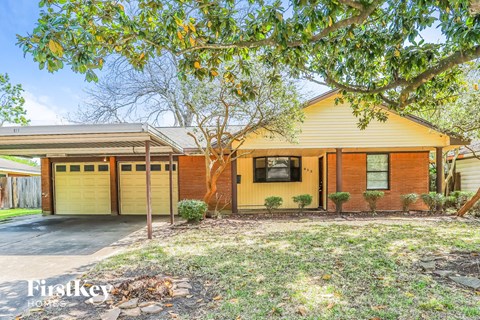 813 LUELLA Ave 3 Beds Apartment for Rent