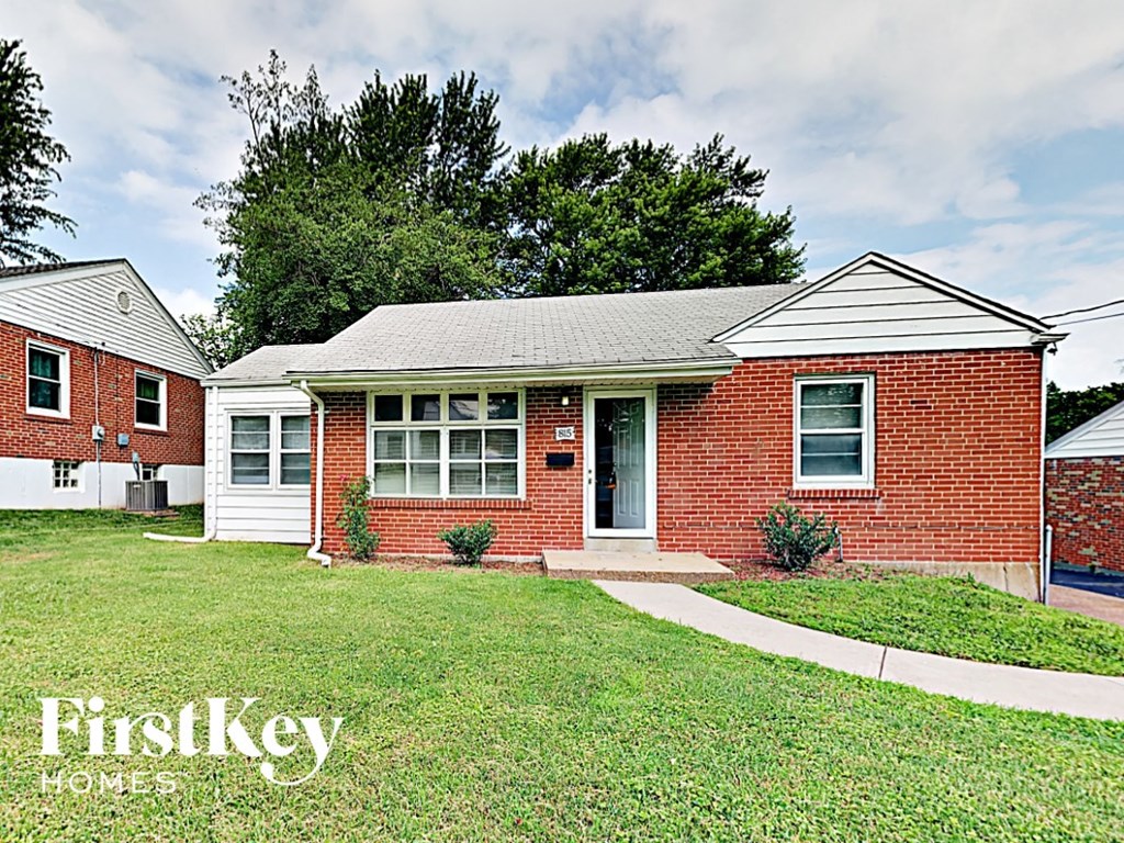 815 Saint Jean 3 Beds House for Rent - Photo Gallery 2