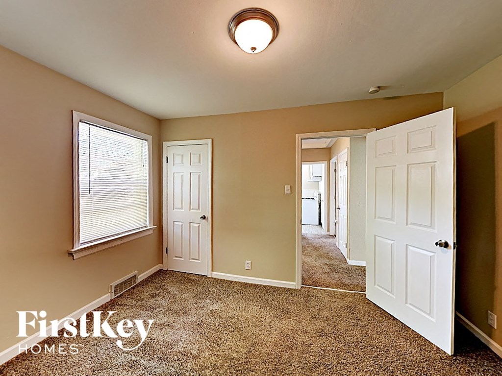 815 Saint Jean 3 Beds House for Rent - Photo Gallery 7